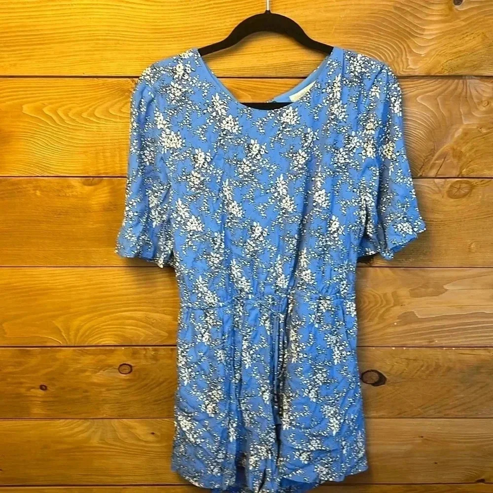 Chelsea and Violet womens Romper LG pockets blue open back ties elastic waist